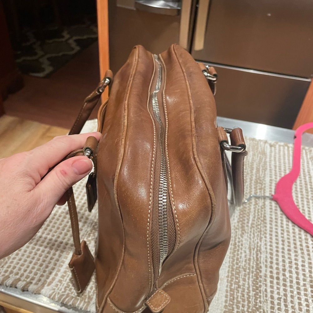Coach .Brown Leather Handbag - Picture 12 of 16